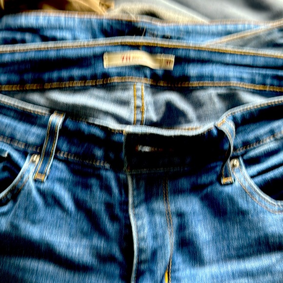 Almost new - Picture 1 of 3